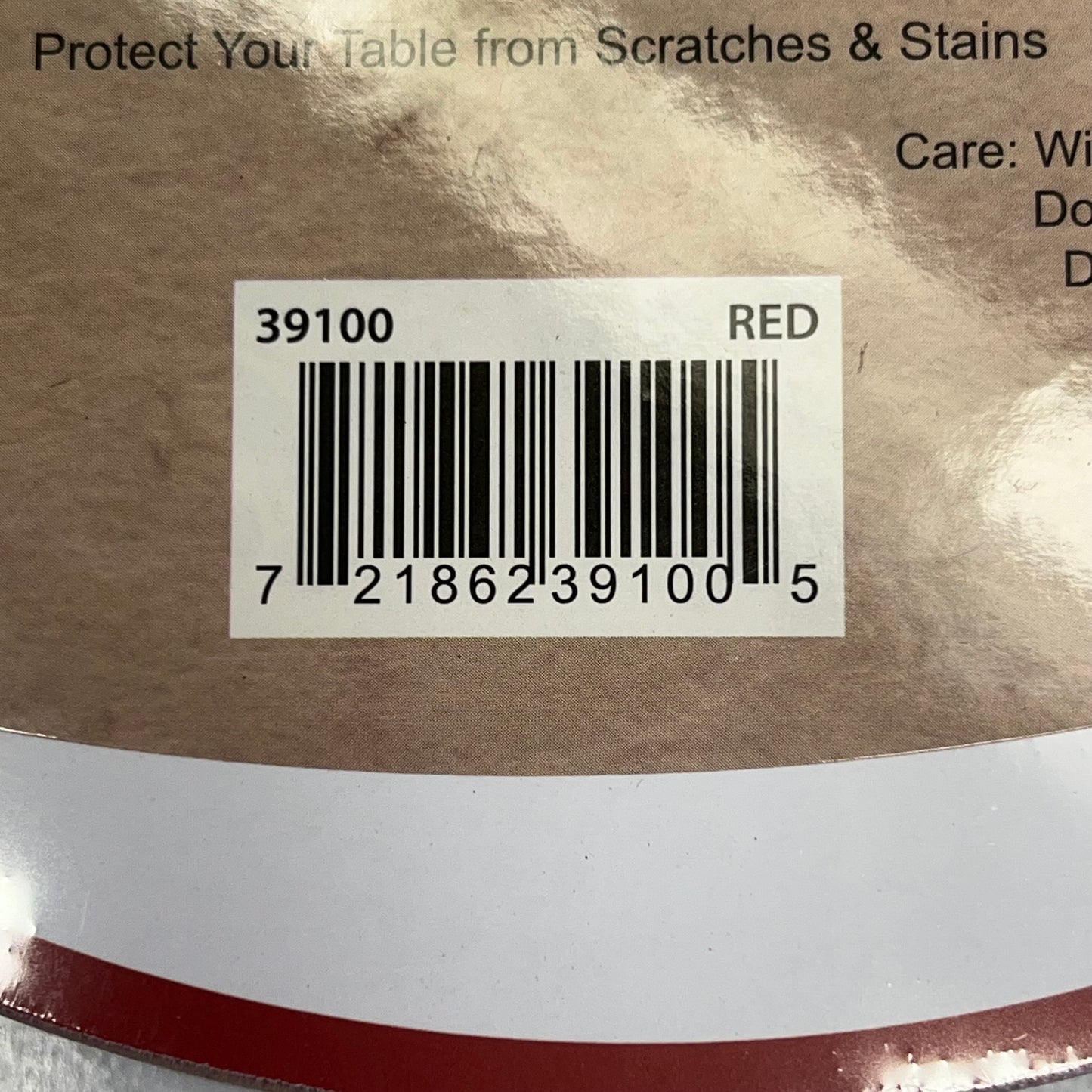 ZA@ BENSON MILLS (SET OF 4) Holly Wreath Scalloped Cork Backed 15" Red/White/Green