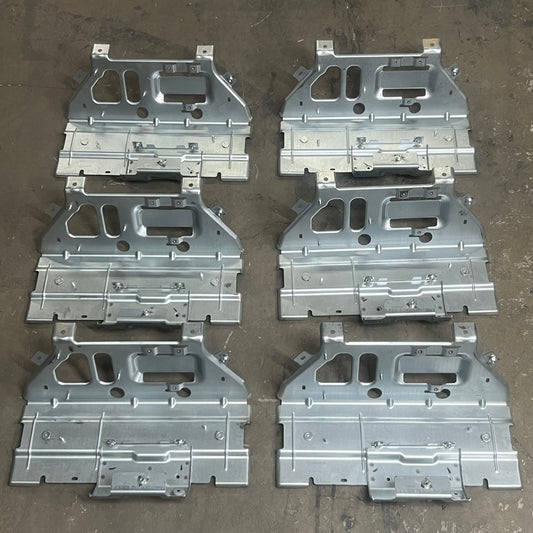 ZA@ Pallet of RPV-ALL Bracket-Cabin Elec Module Flo Grey PT00052540-E Sz 19"x7.5"