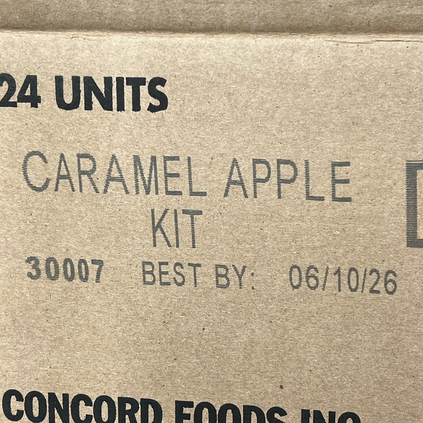 ZA@ CONCORD FOODS (6 PACK) Caramel Apple Kit Makes 10 Apples 5oz BB 06/26 B