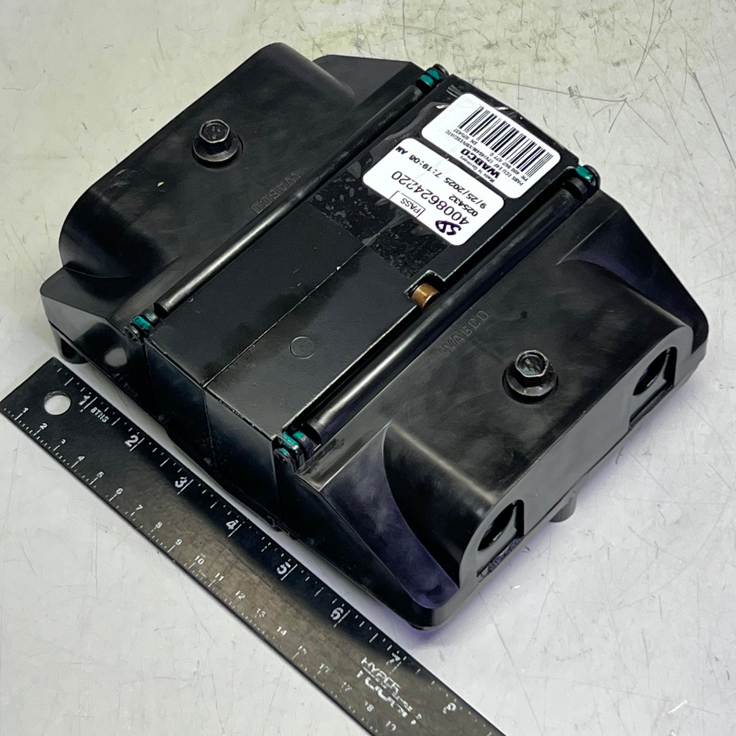 WABCO Oem International Hydraulic Brake Abs Ecu Sz 6.5"W x 7.5"L x 3"H, 4008624220
