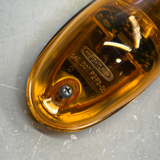 TRUCK LITE Freightliner LED Roof Marker Lamp Screw Mount Orange A06-36925-000