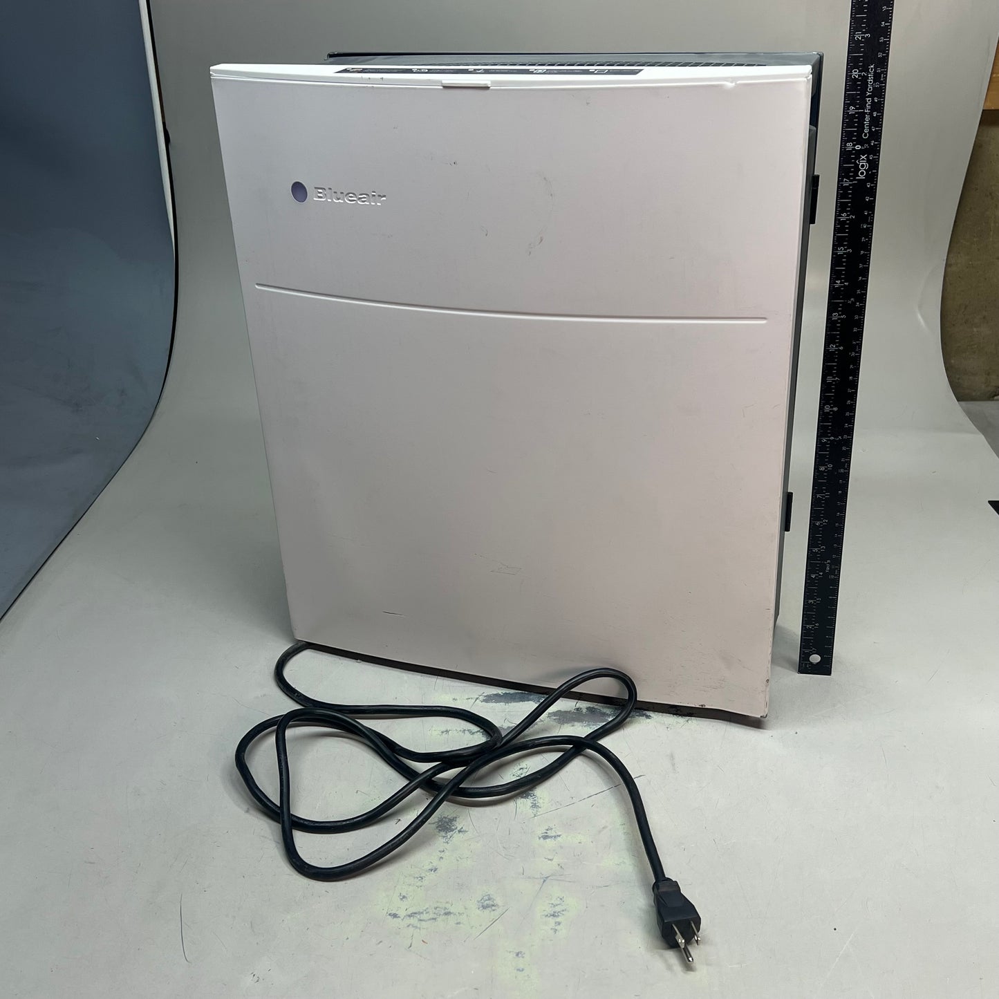 BLUE AIR Classic Air Purifier W/ Filter 280i For Small/Medium Rooms (Damaged)