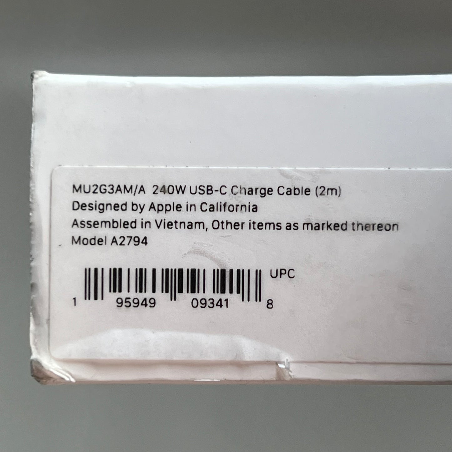 APPLE USB-C Woven Charge Cable 240 Watt (2 M) White MU2G3AM/A (Return)