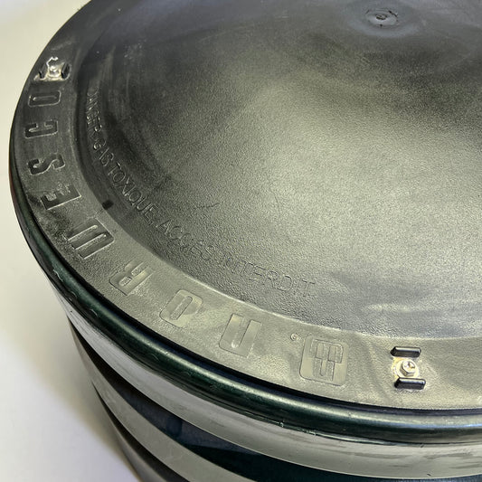 ZA@ NORWESCO Manhole Cover Extension Ground Tank 20"x15" Black/Green (As-is)