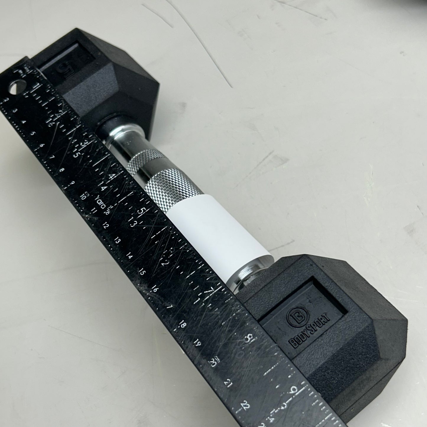 BODY SPORT (2 Pack) Rubber Encased Hex Dumbbells 5lbs Black BDSRSDB05