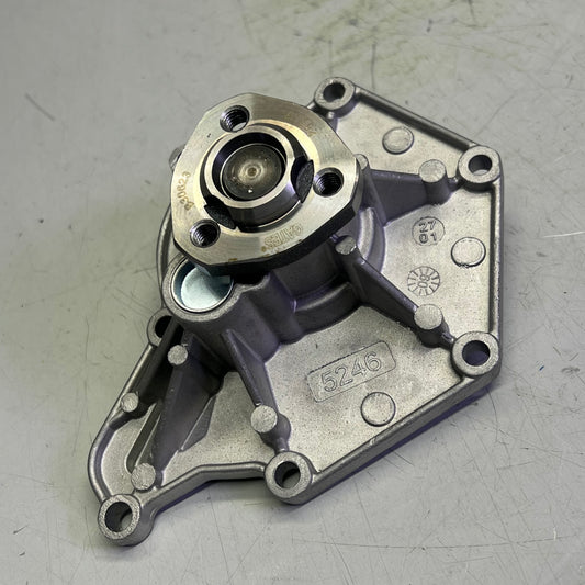GATES OE Replacement Water Pump For Audi & Volkswagen Vehicle Models 41194