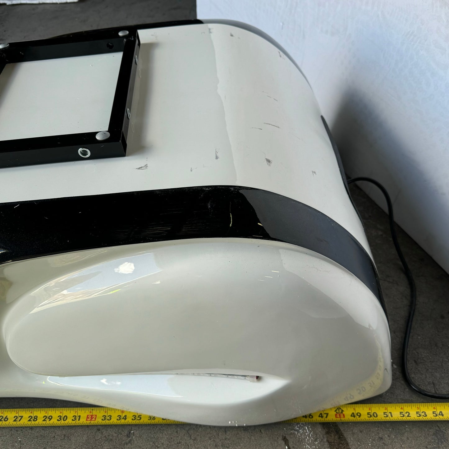 SNE Pedicure Spa Tub Sz 51" L x 46" W x 42" H, (3 Boxes) Light Grey SNE 201