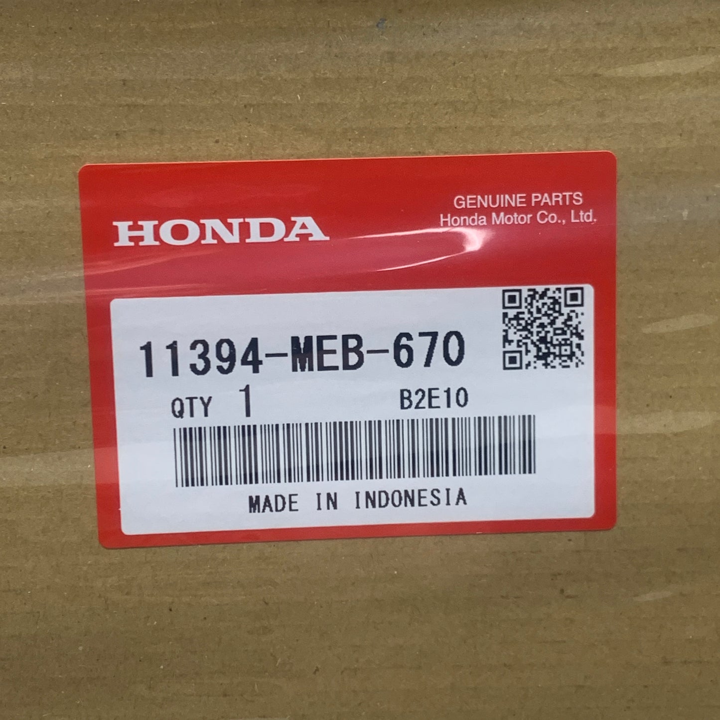 HONDA Right Gasket Cover B2E10 11394-MEB-670 OEM