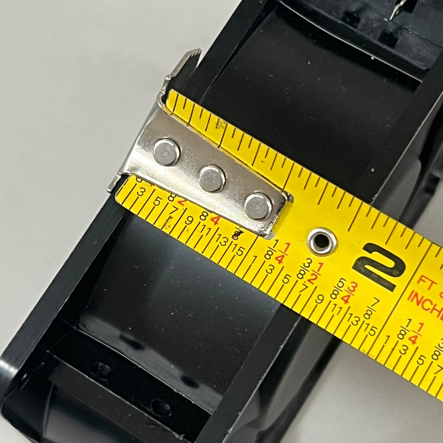 SUNON SP Series 2550/2900 Vac Sleeve Bearing Fan 120X120X38Mm SP101A-1123HST.GN