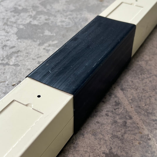 HUBELL Aluminum Service Pole 10 ft. 2" L x 2.13" W, Ivory HBLPPOAI