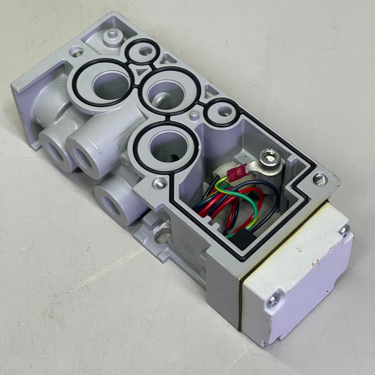 PARKER 5-Port Solenoid Valve For Pneumatic Systems (H2 Or H3 Assembly) Grey