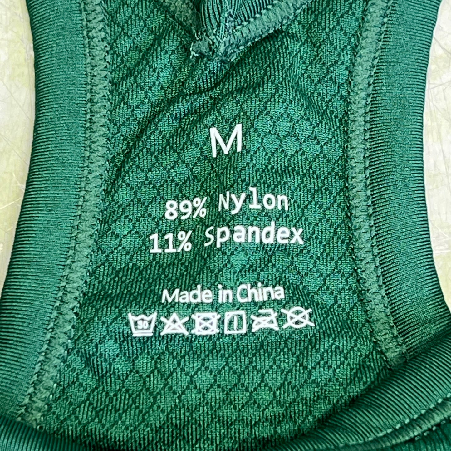 ATTRACO Ribbed Racerback Scoop Neck Athletic Tank Top Women's Sz M Grass Green