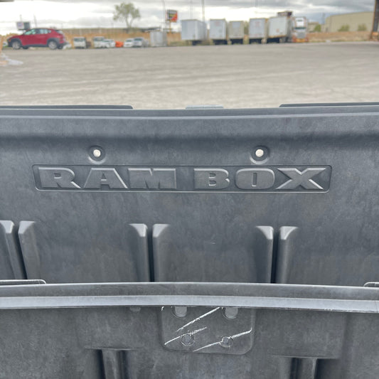 ZA@ Pallet of DODGE Rambox Cargo Management System Oem for Ram 1500, 2500, & 3500 (AS-IS)