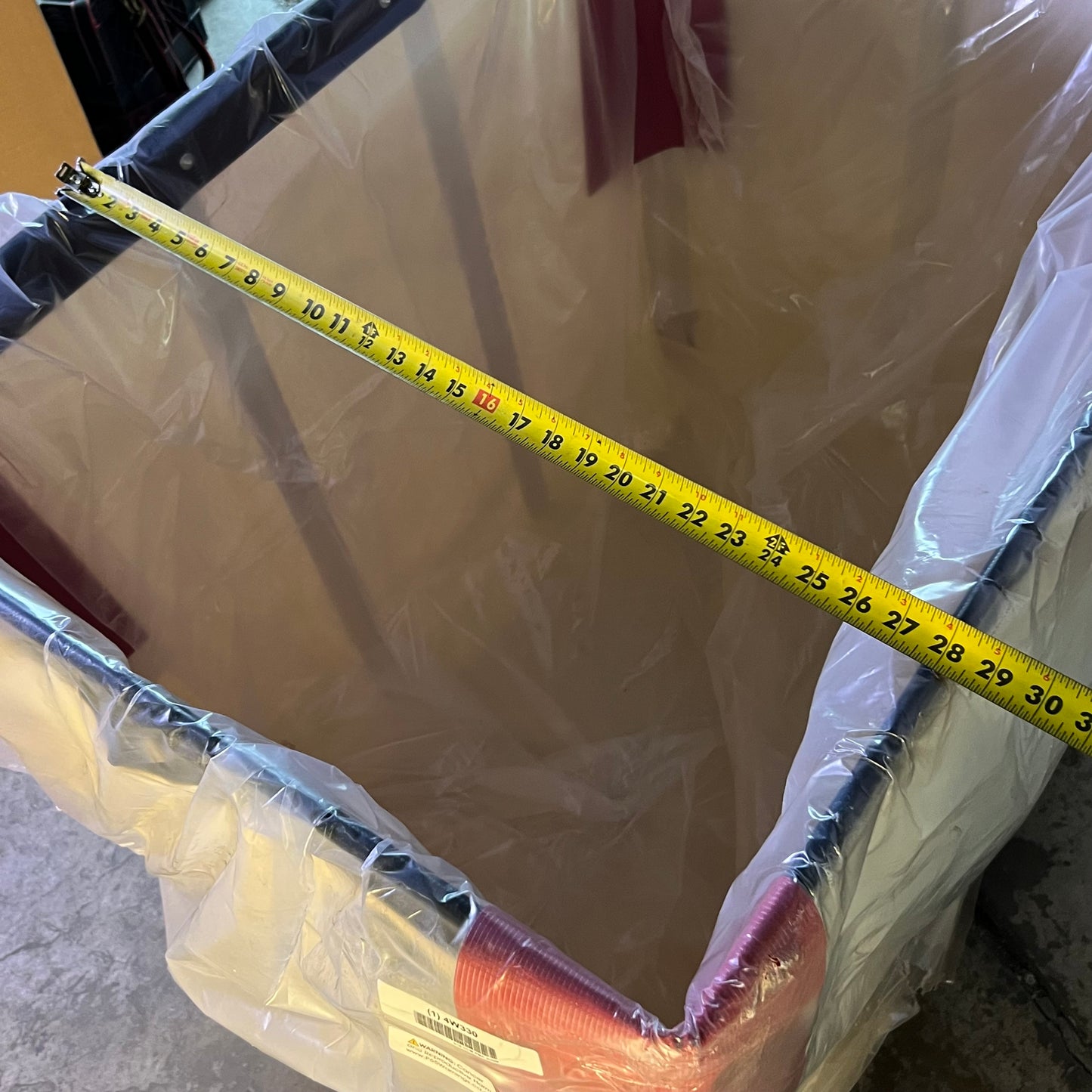 ROYAL Basket Trucks 16 BU Sz 28"W x 40"L x 37"H, Beige