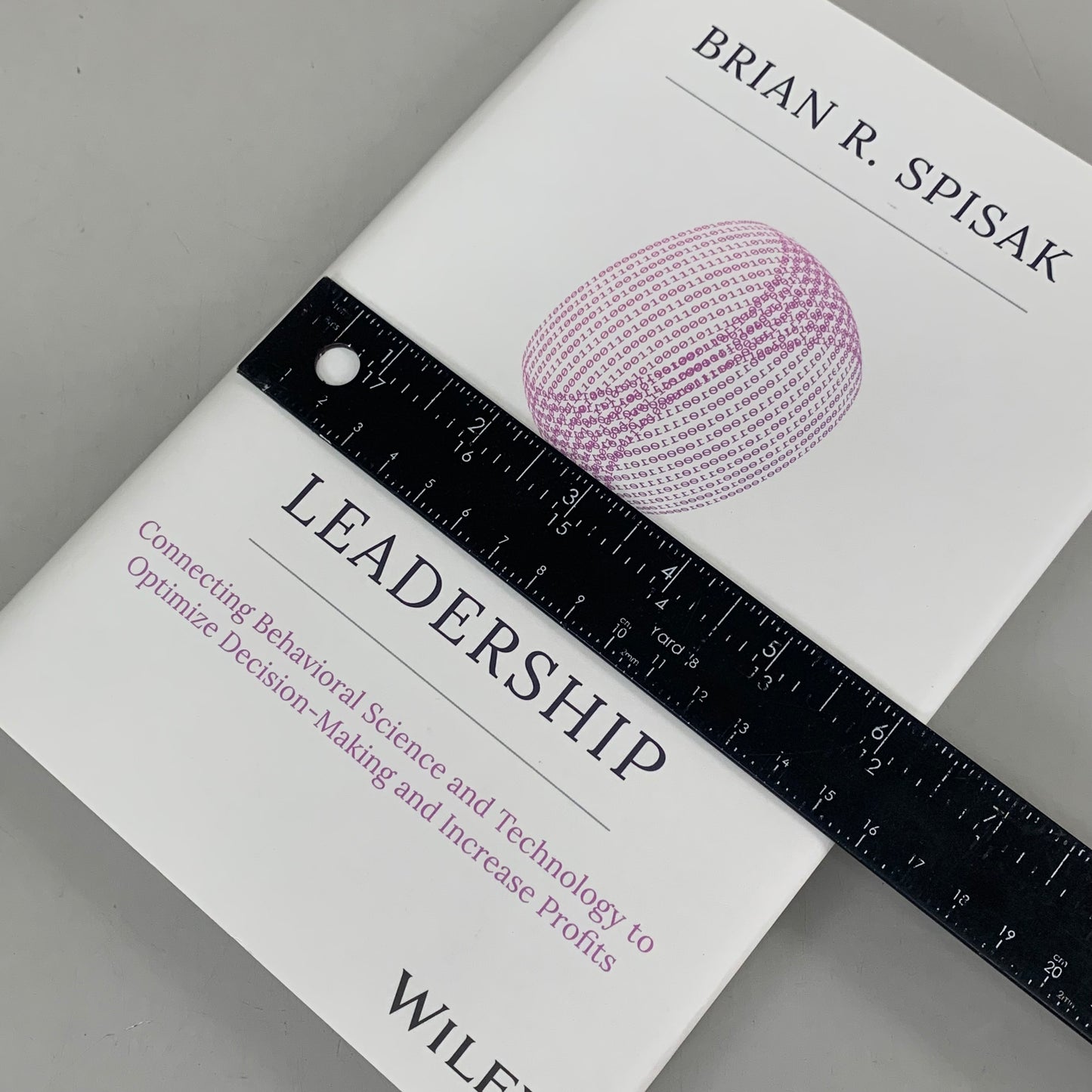 WILEY Brian R. Spark Computational Leadership 224 Pages