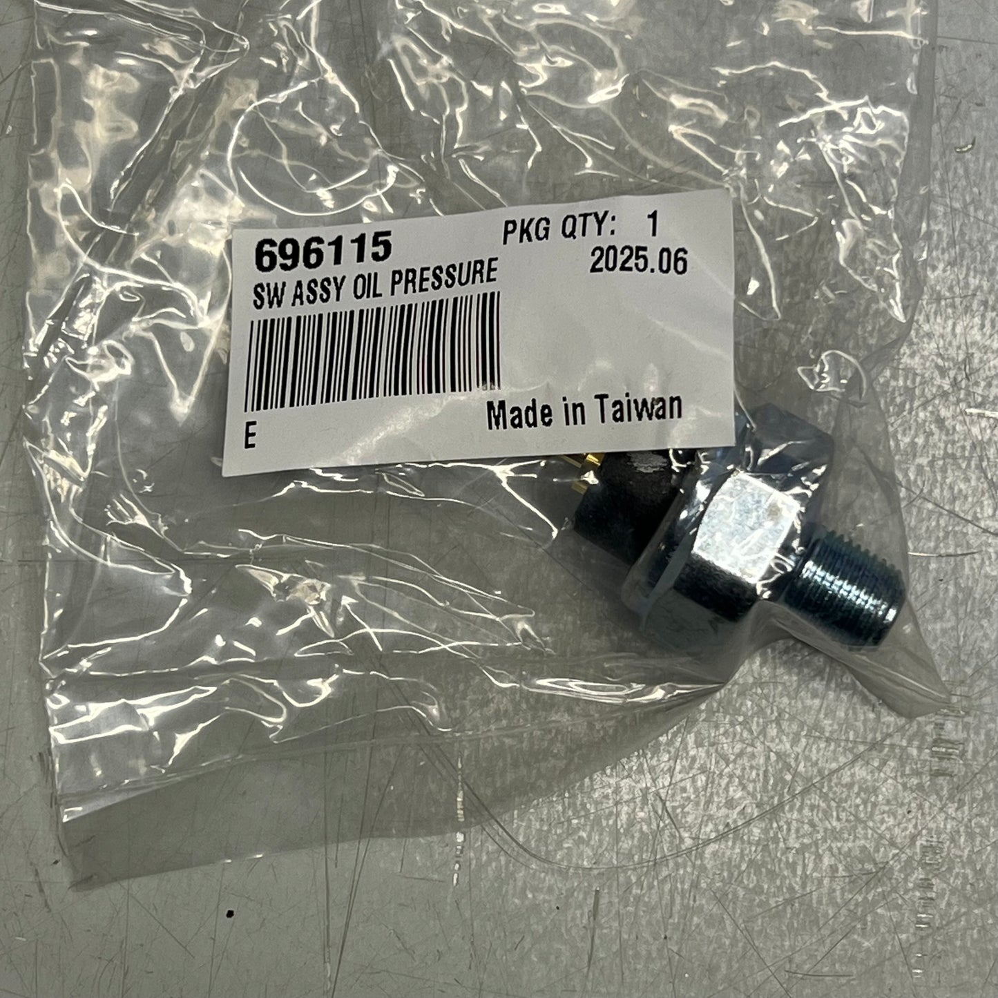 E-Z-GO SVC Switch Oil Press Genuine OEM 150cc, ISG EFI Silver 696115