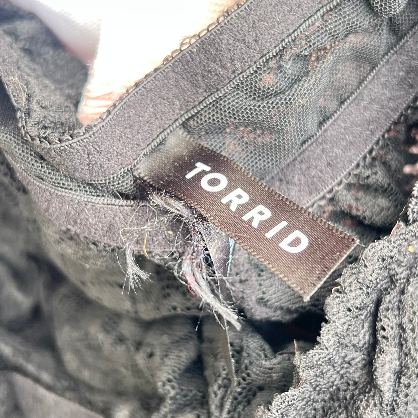 ZA@ Pallet of MIXED Assorted Clothing Men's, Women's & Childrens (AS-IS)