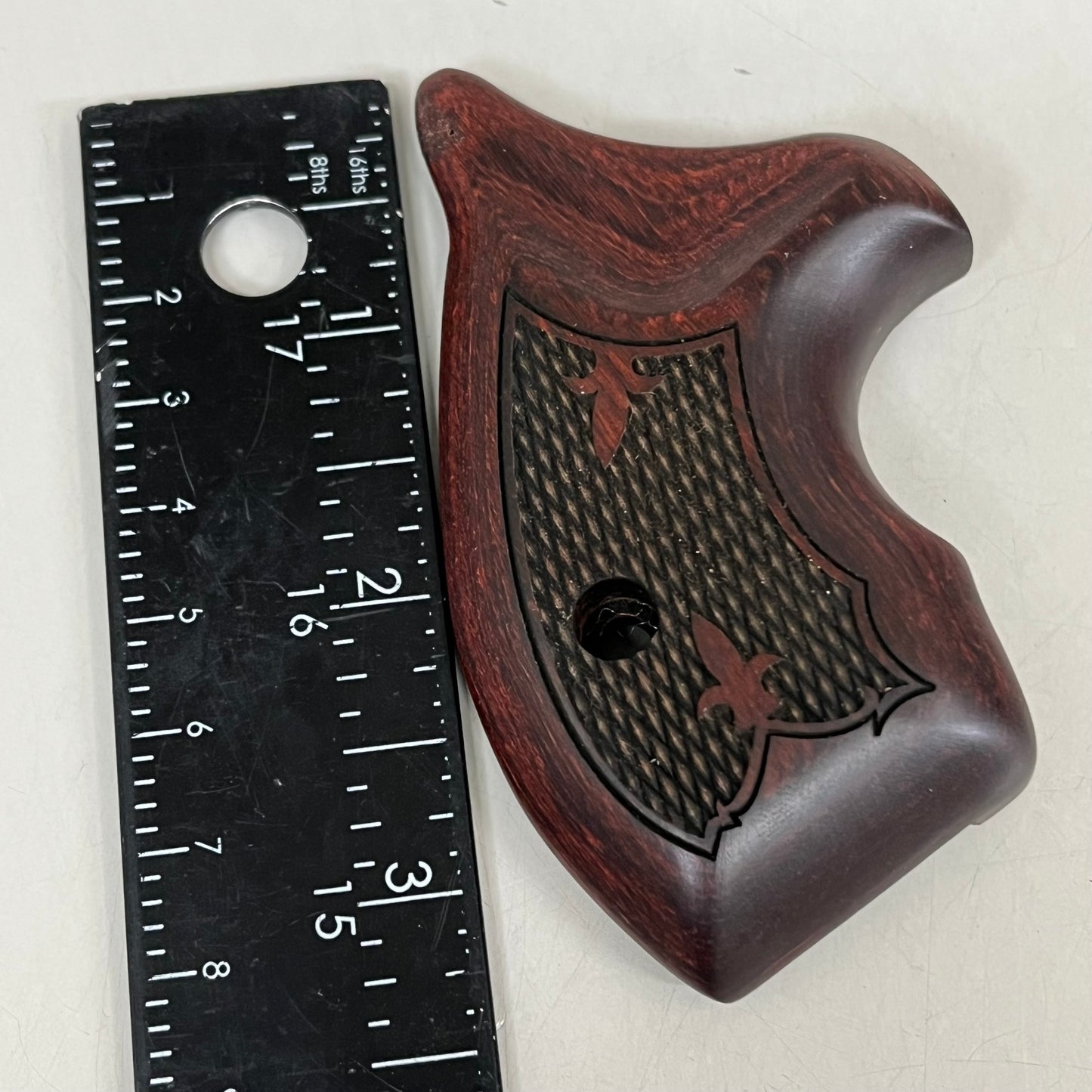 Shadow Rosewood Revolver Grips RS5900-48