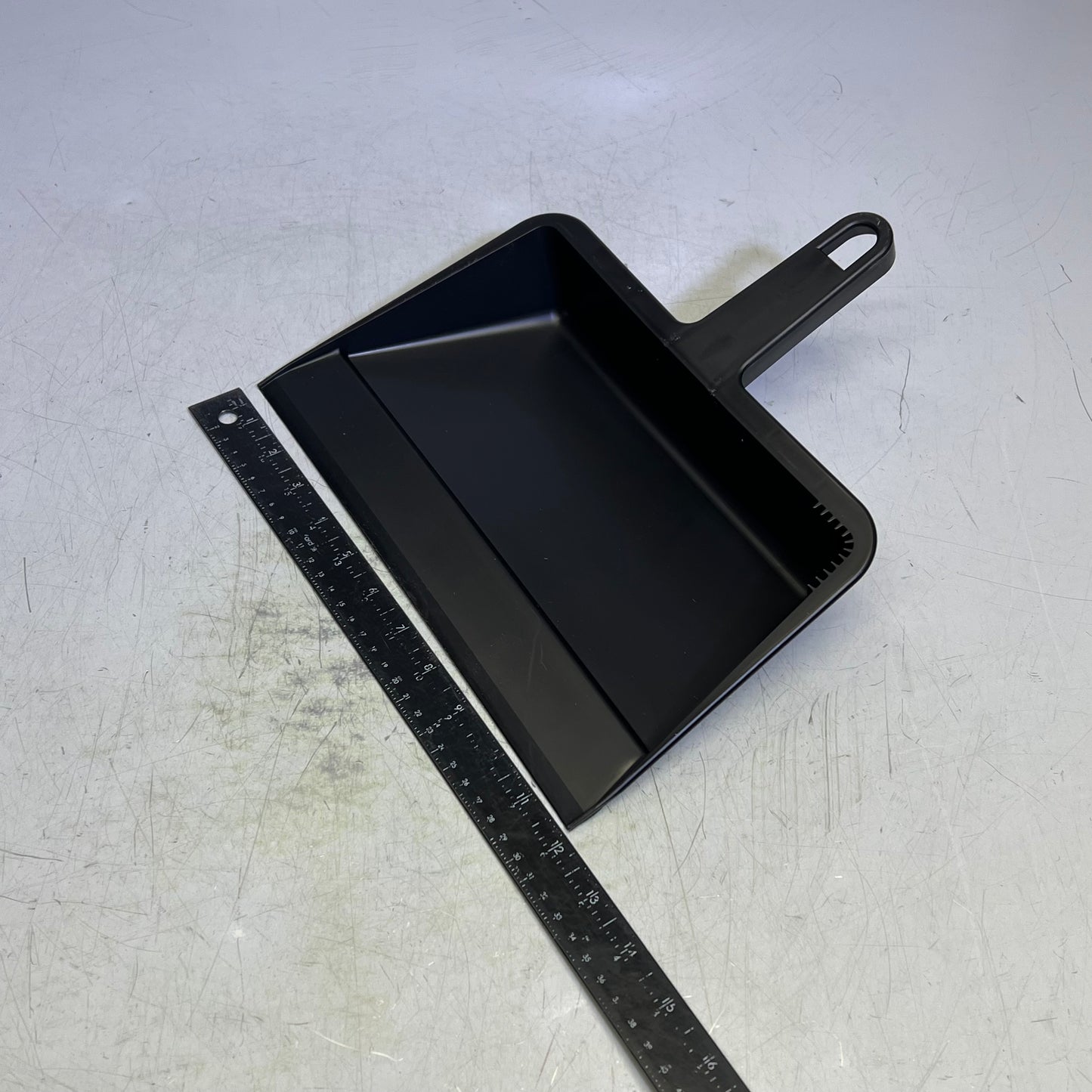 ZA@ IMPACT (2 PACK) Polypropylene Value Plus Dust Pans 12"x11"x4" Black #710