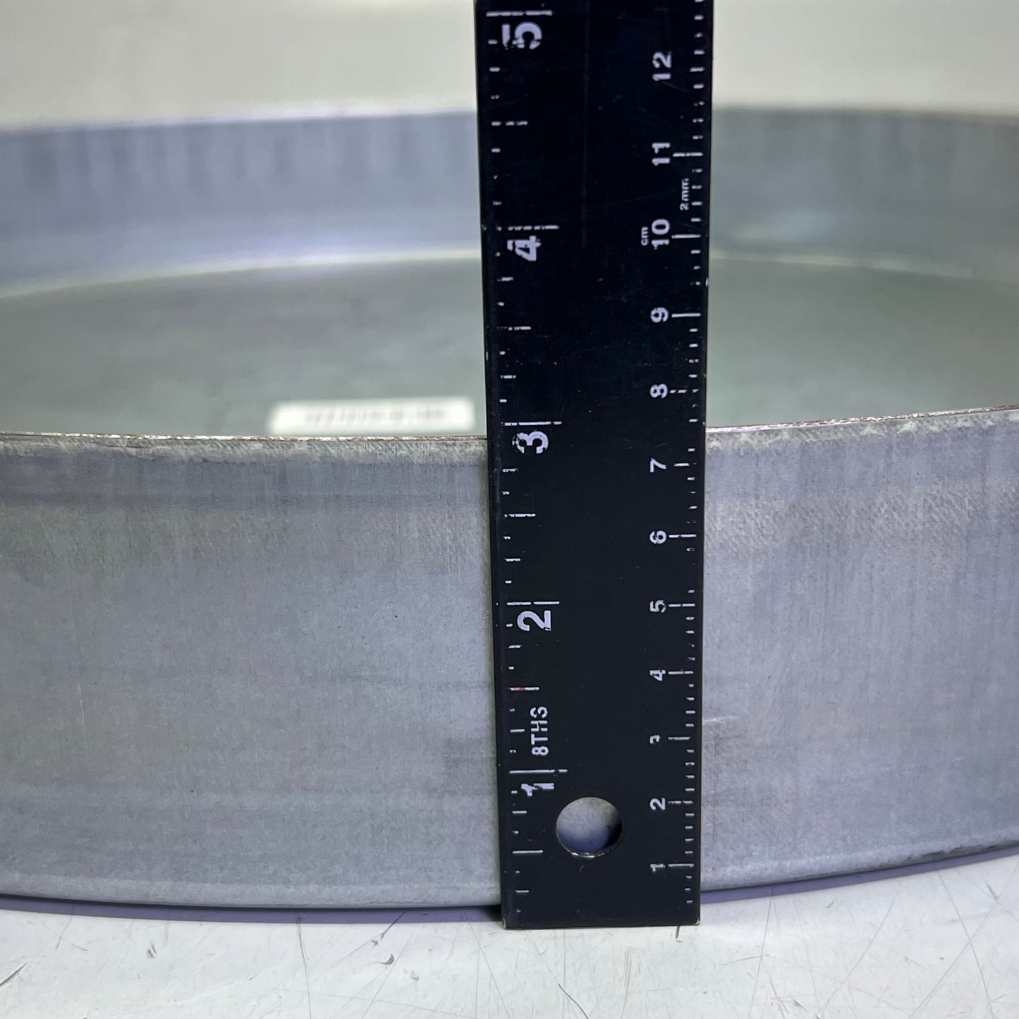 Top Deer Feeder Sz 24"D x 3"H (New Other, Minor Damage)