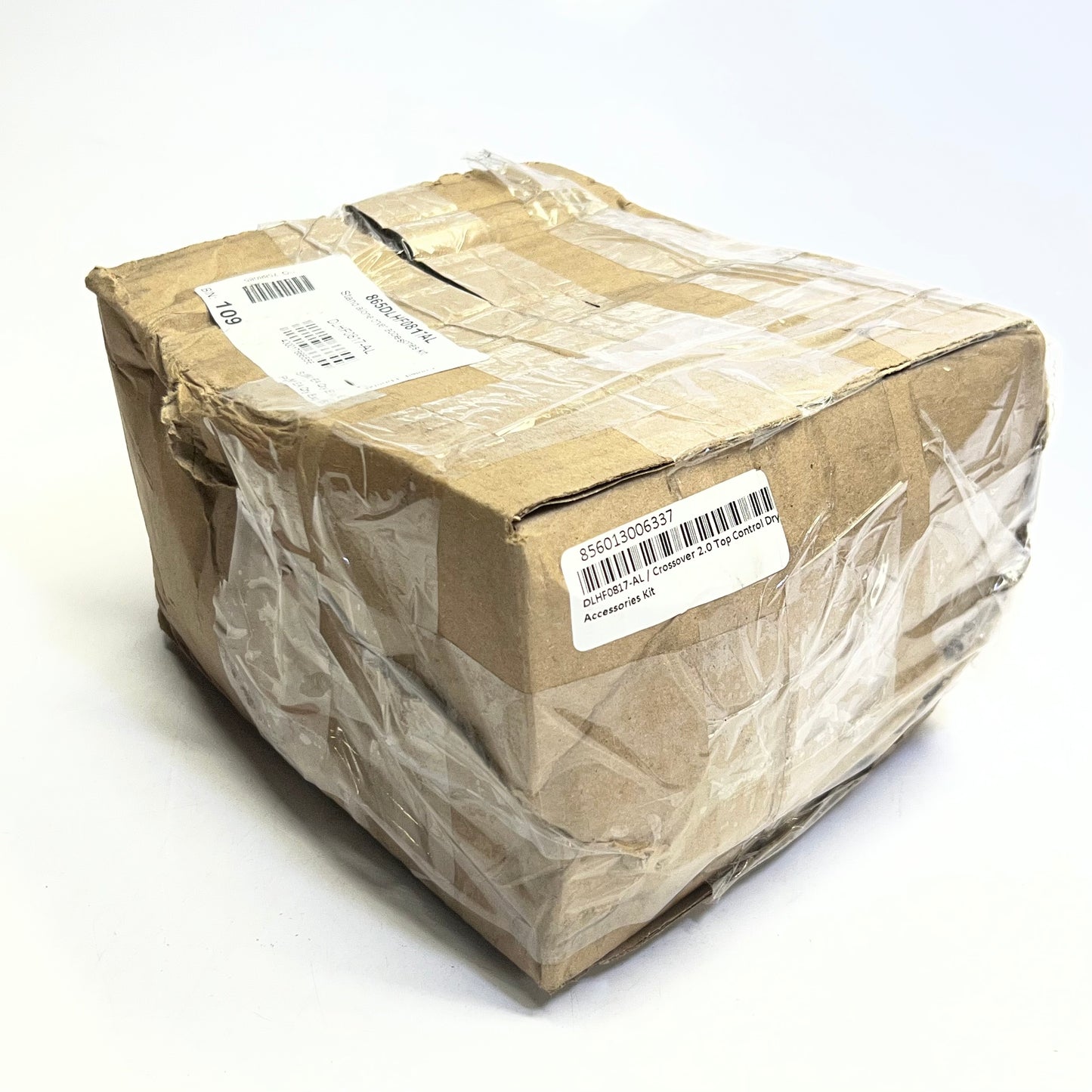 LAUNDTYLUX Stand Alone Dryer Accessories Kit 865DLHF0817AL (New Other, A Little Damage)