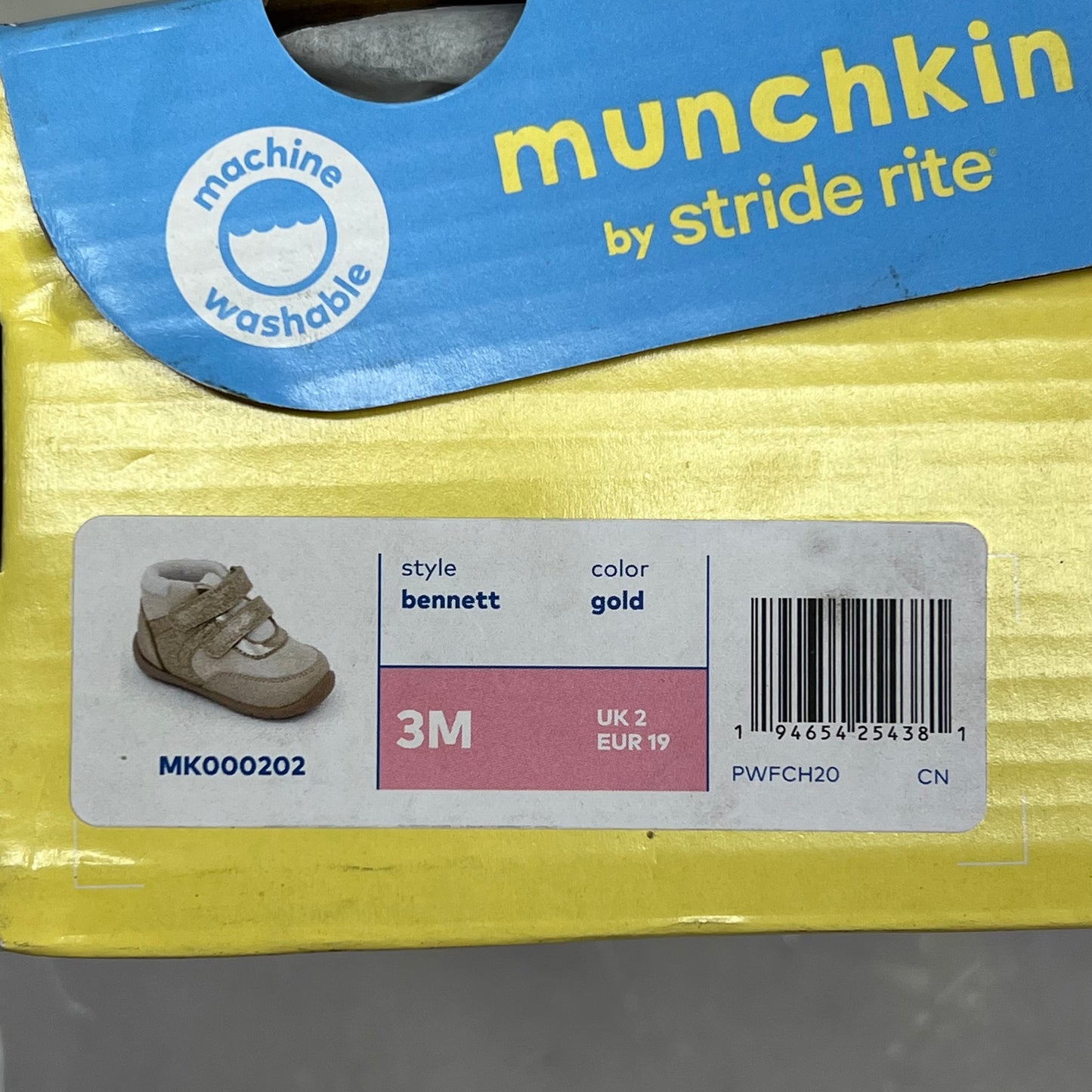 MUNCHKIN By Stride Rite Bennett Style Baby Sneaker Girls Sz 3M Gold MK000202