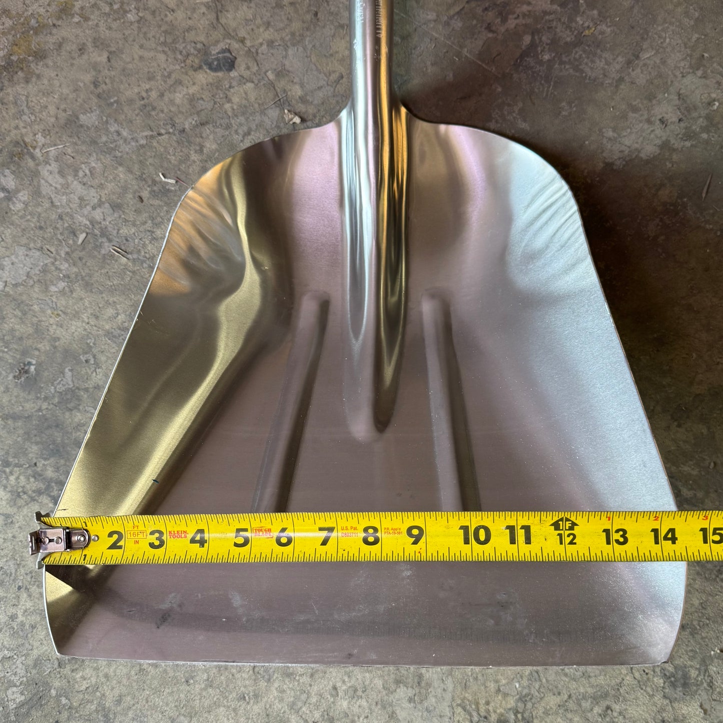 TRUE TEMPER #12 Grain Scoop Lightweight Aluminum Head 2681200