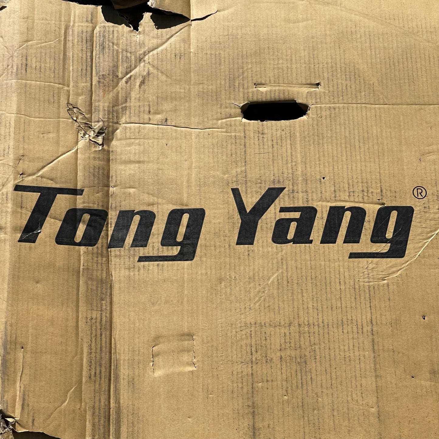 ZA@ Pallet of TONG YANG Hood for Ford F-Series Trucks & Bronco 1973-1979 Black FO1230133 (AS-IS)