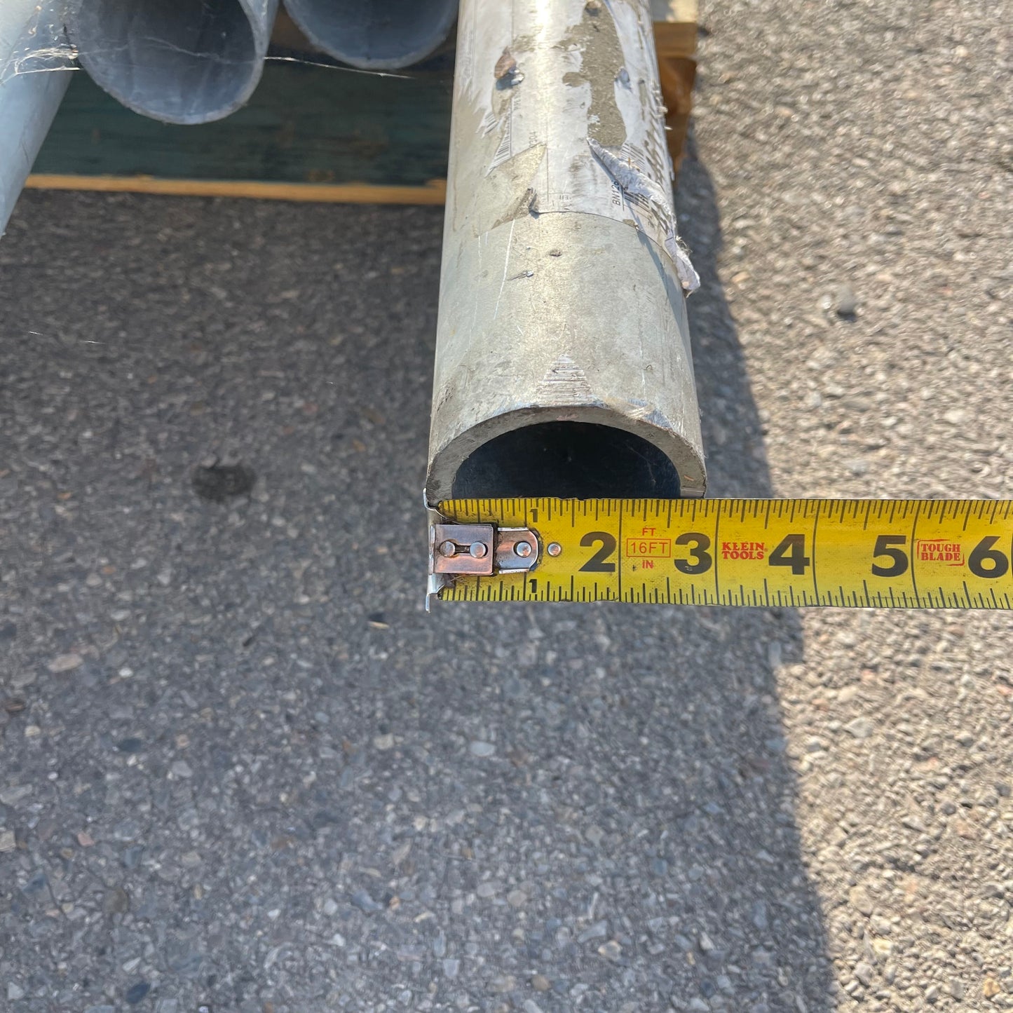 ZA@ Pallet of MIXED Galvanized Steel Pipes 157”x3” (AS-IS)