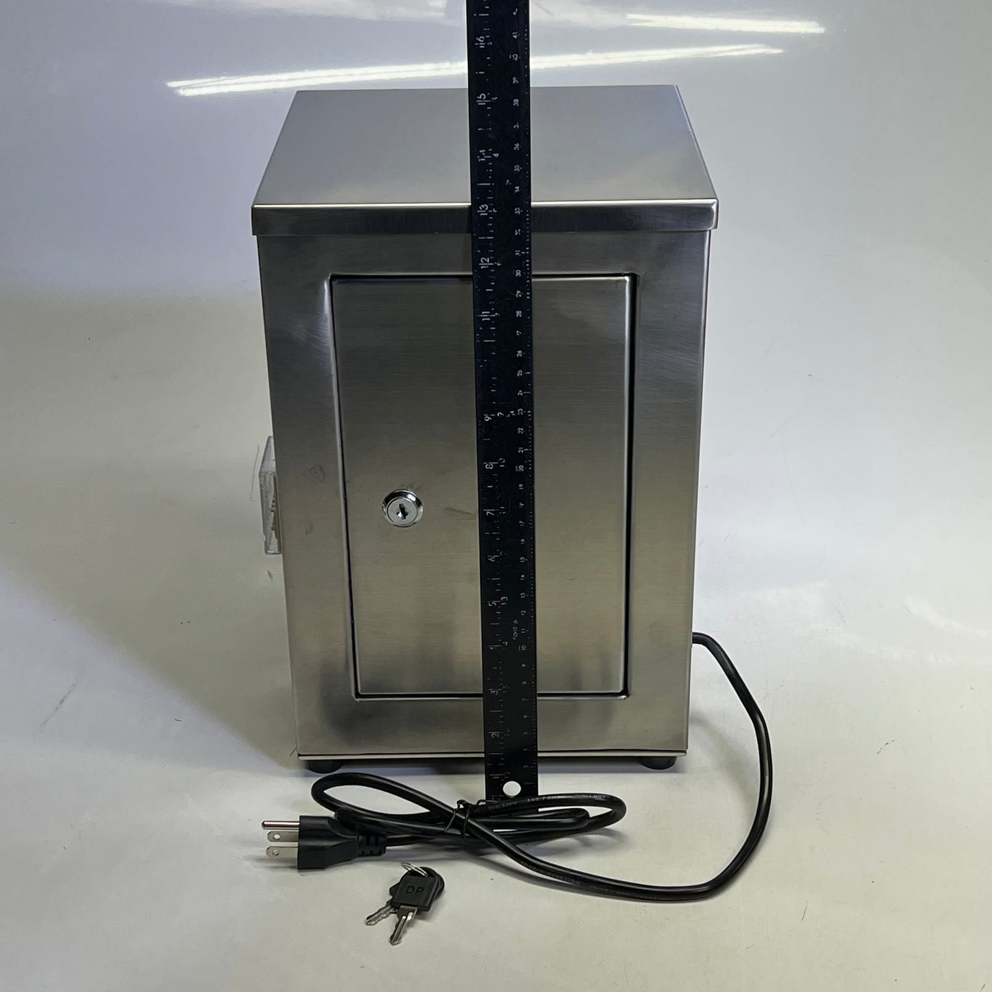 TAIZHOU XIAOSHI ELECTRIC Stainless Steel V Type Mixer Silver US-52 (New Other)