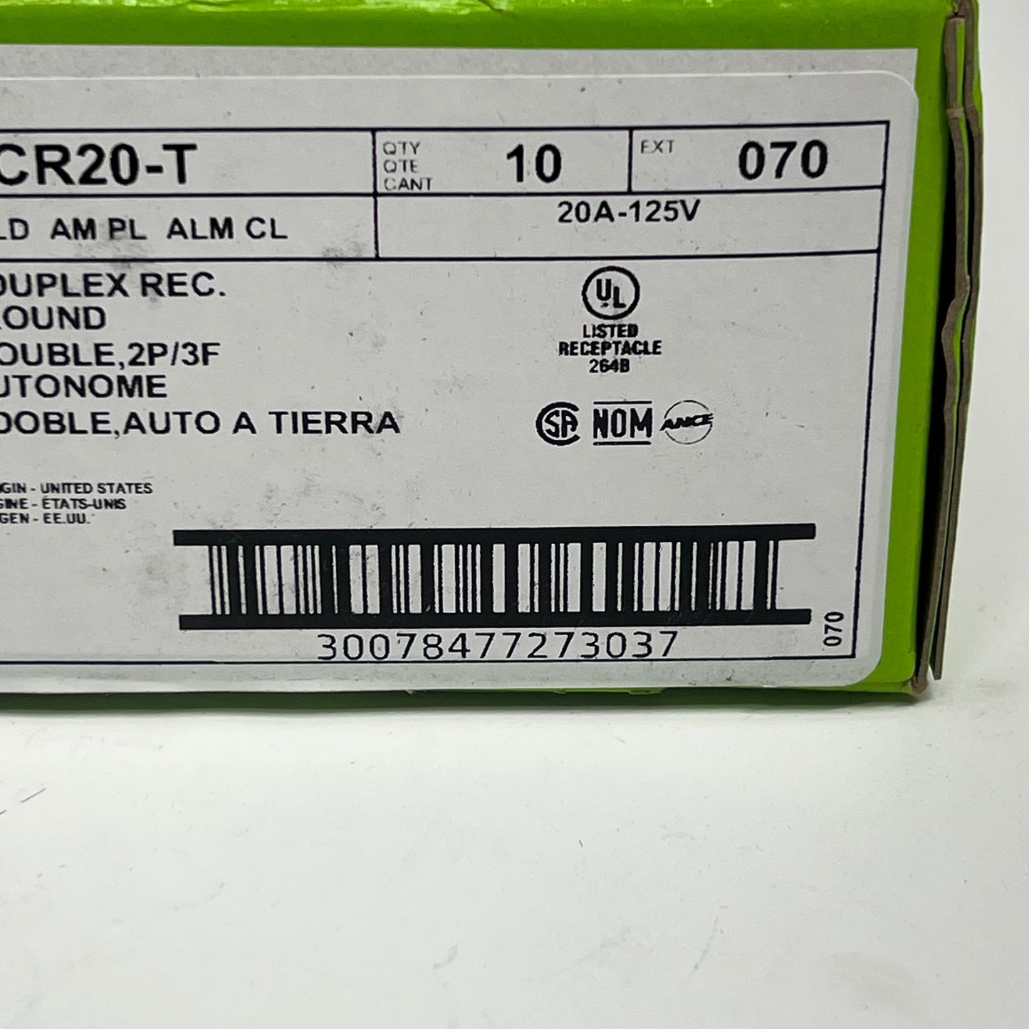 LEVITON (10 PACK) Duplex Receptacle/outlet Commercial Grade 20 Amp White CR20-T