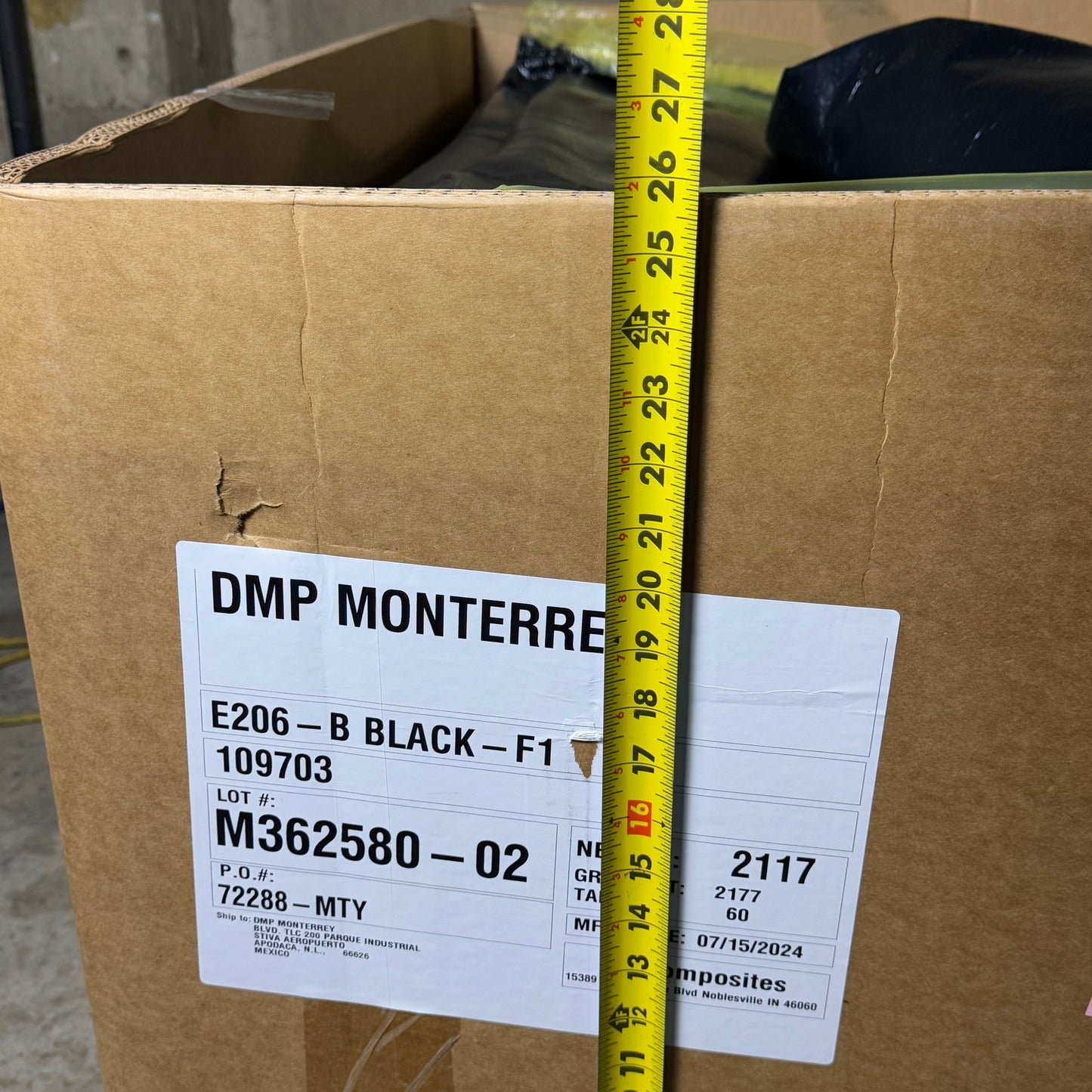 ZA@ Molding Compound Cont Chpd Fibe E206-B Black-F1 Sz 48”Lx37”Wx26”H (New) B