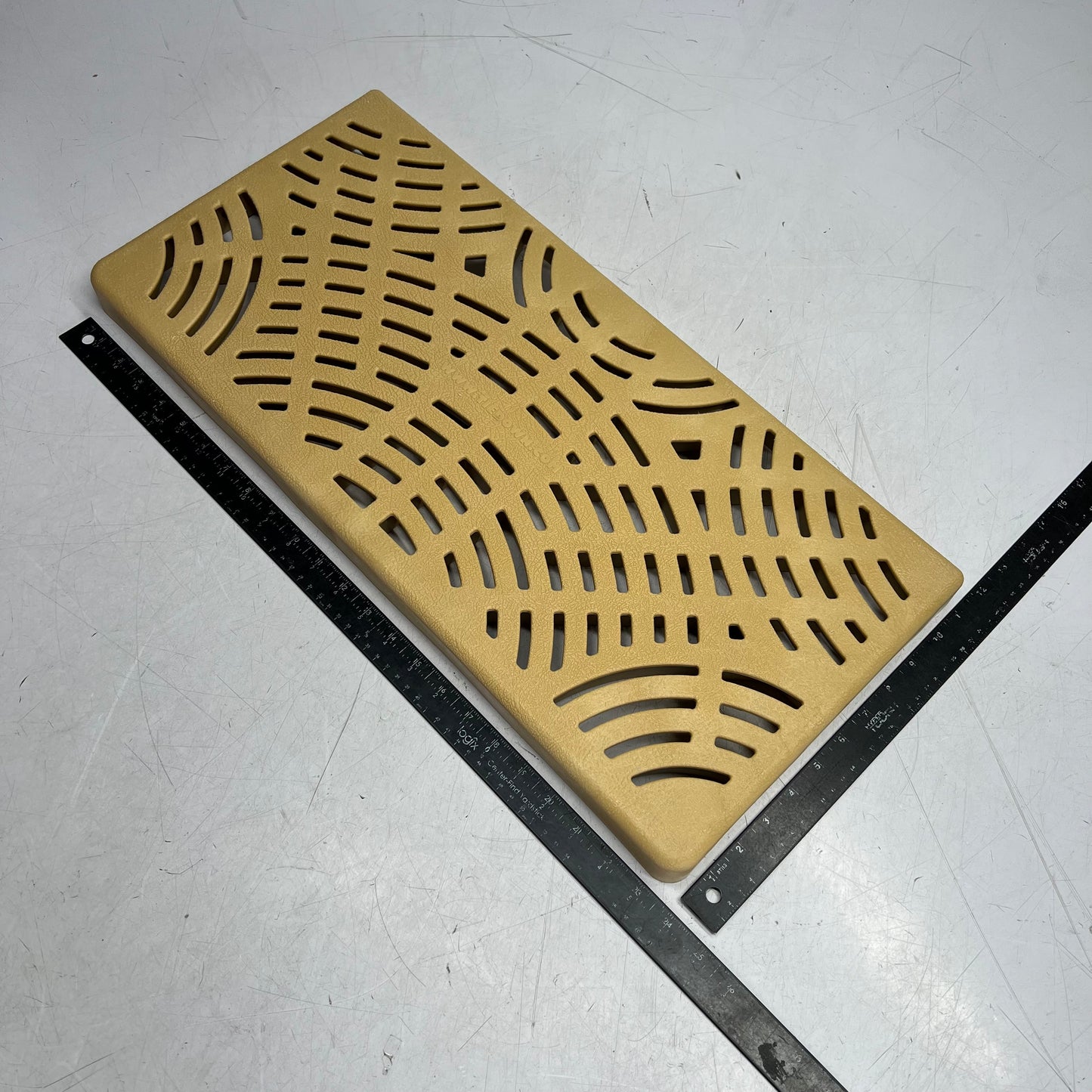 TIE DOWN Durable Boarding Step for Trailers (step Only) 24"x11.5" Tan 86469