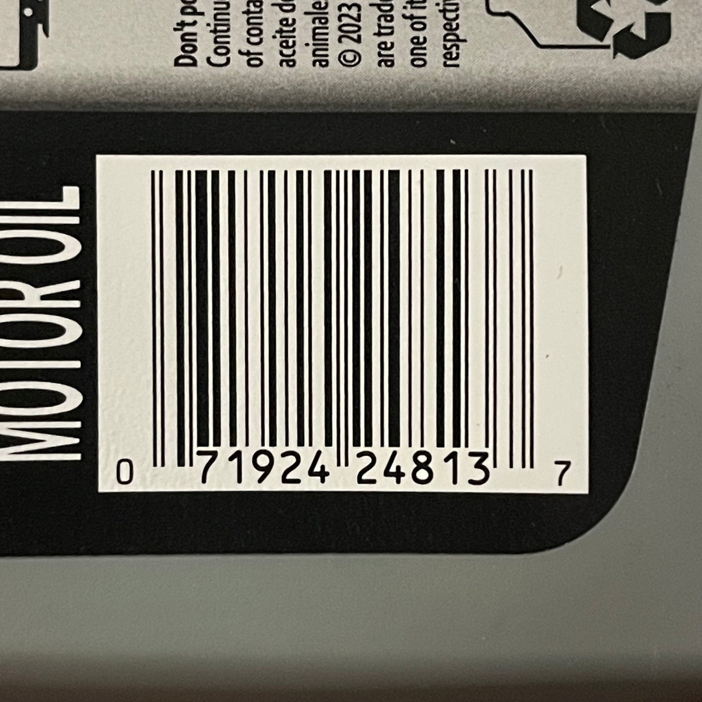 Z@ MOBIL 1 (6 PACK) Advanced Full Synthetic Motor Oil 946 mL 15W-50 New, Box Condition Varies