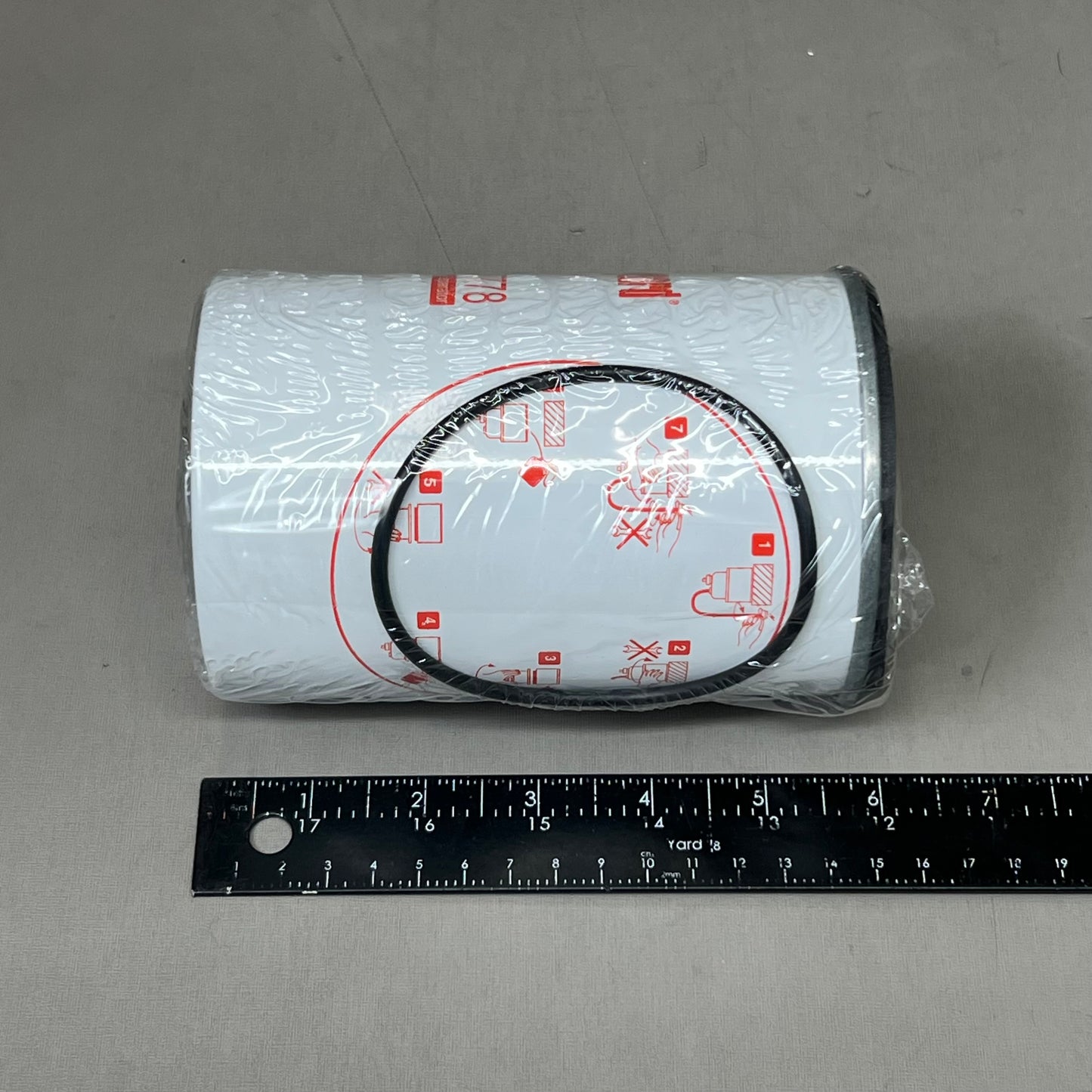 CUMMIN Fleetguard Fuel/water Separator 14.0 threads Per Inch White FS19778