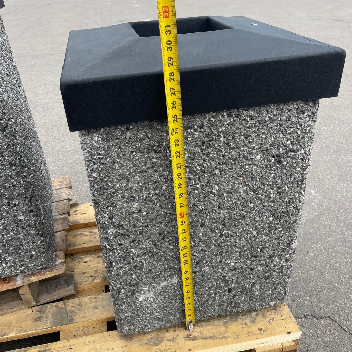 Z@ TRASHCANS UNLIMITED Open Top Outdoor Concrete Garbage Can 40 gal (AS-IS)