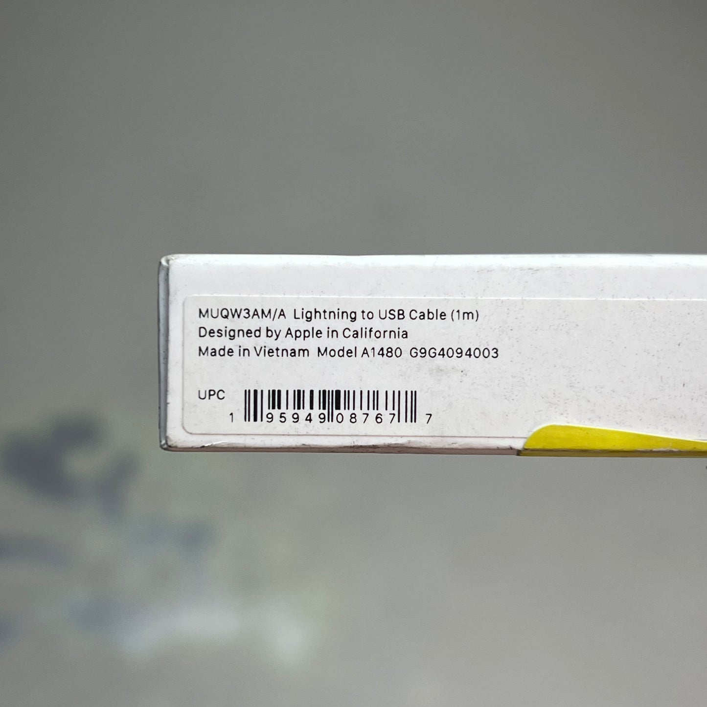 APPLE Fast Charging Lighting To USB Cable (1M) White MUQW3AM/A (Return)