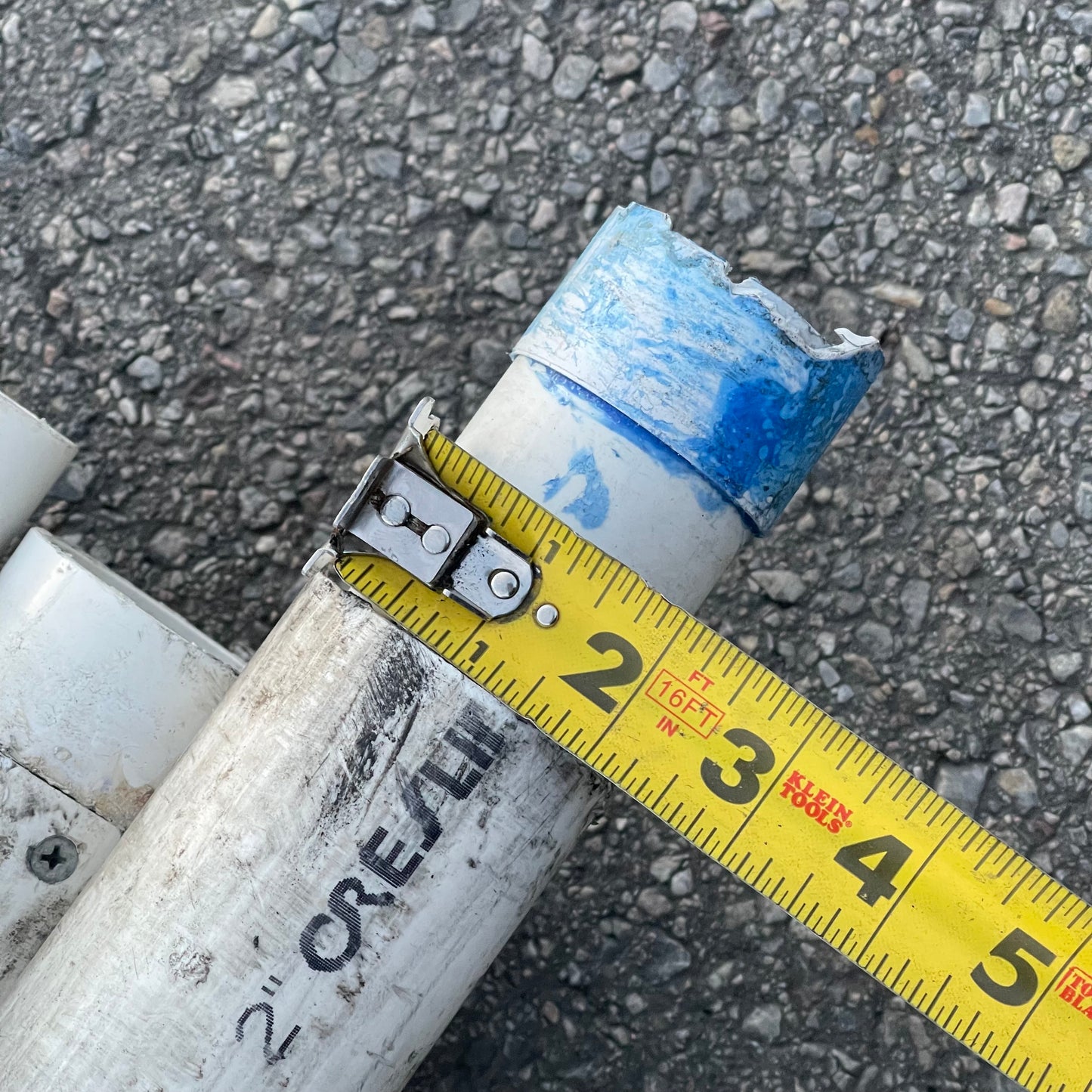 ZA@ Pallet of CRESLINE PVC Pipes 120”x2” (AS-IS)