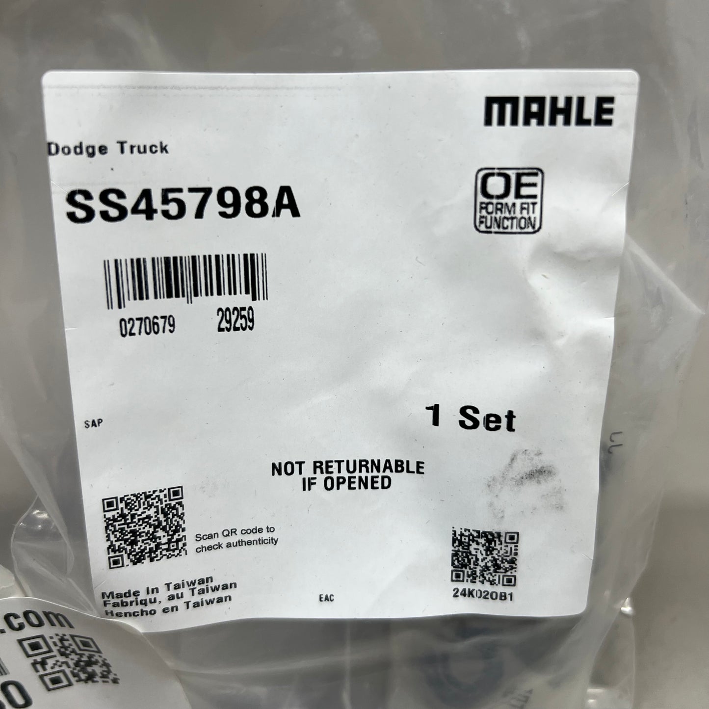 MAHLE (8 Piece) Engine Valve Stem Oil Seal Set For Porsche SS45798A