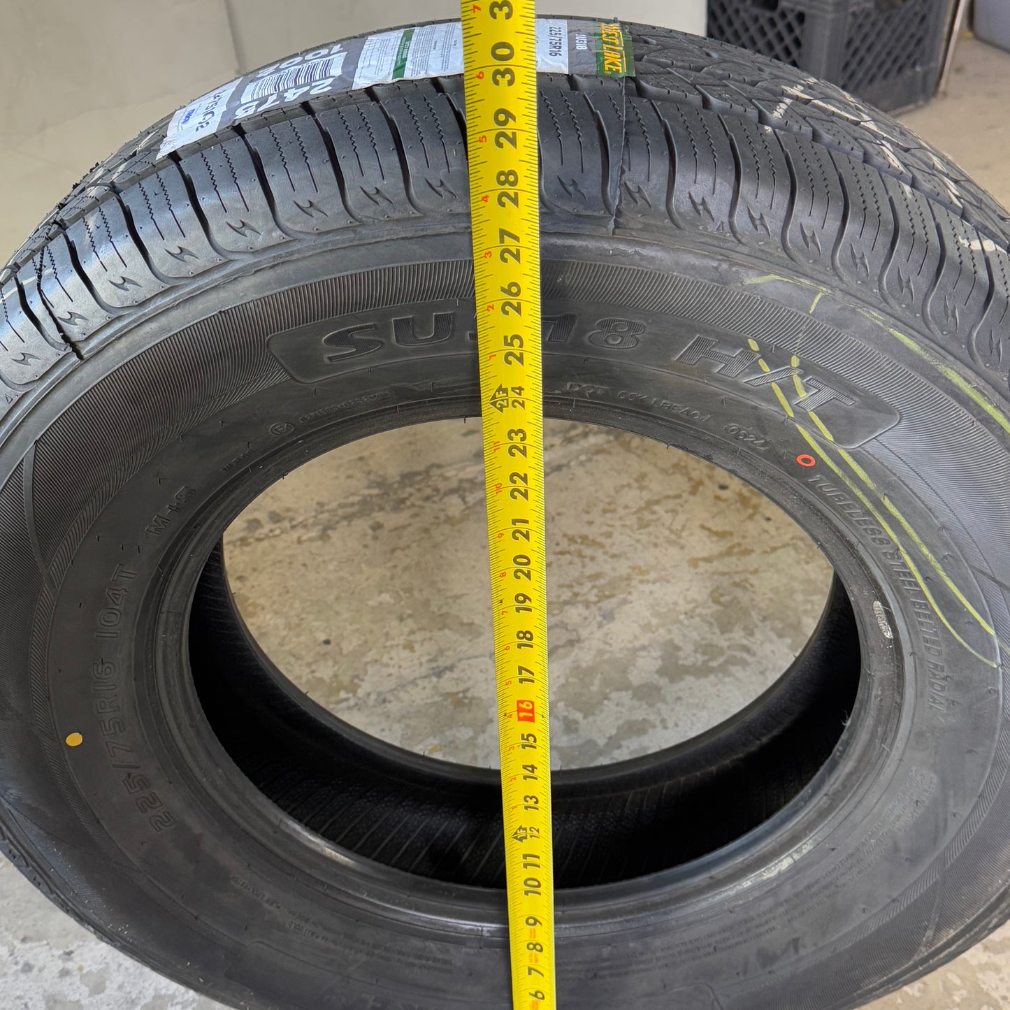 WESTLAKE All-Season Radial Tire Sz 225/75R16 104T Black SU318