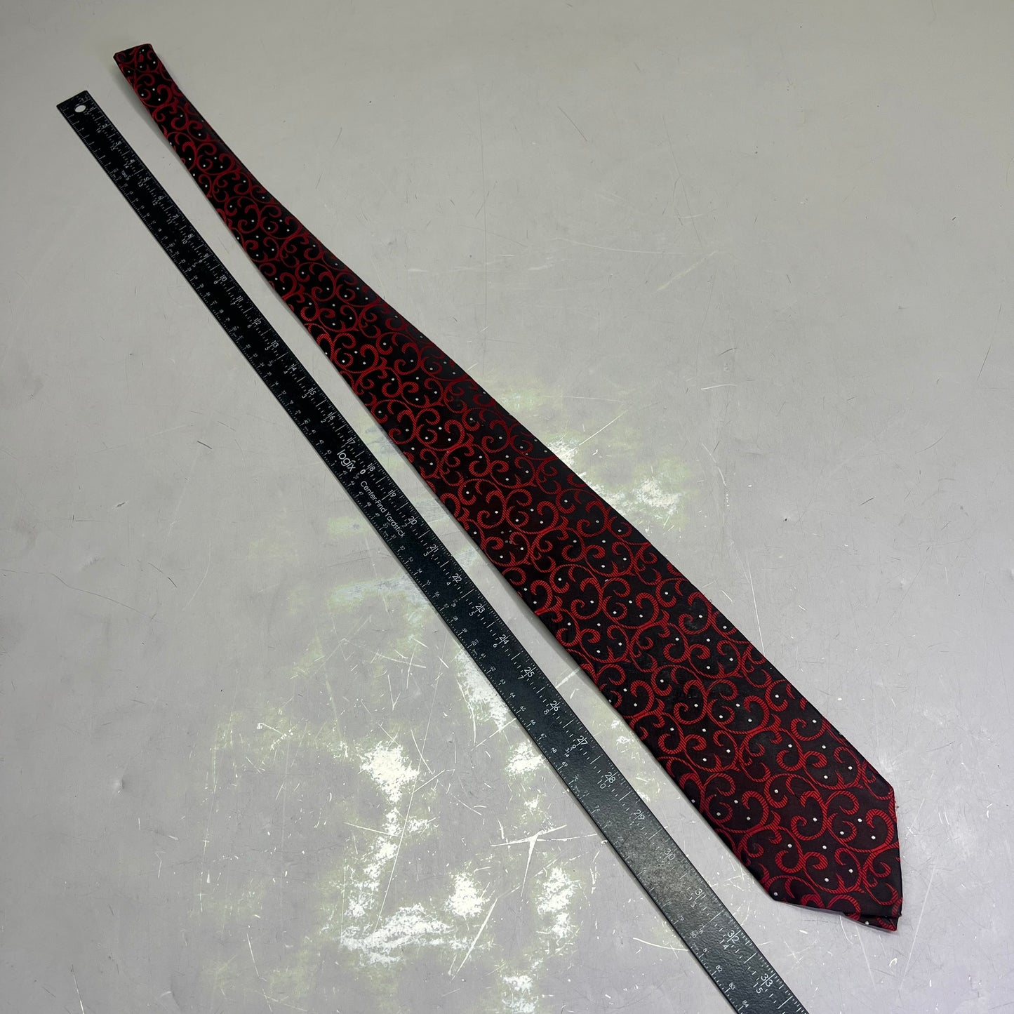 ALEXANDER JULIAN COLOURS Swirl Pattern Polyester Tie 60" Red/Black (Pre-Owned)