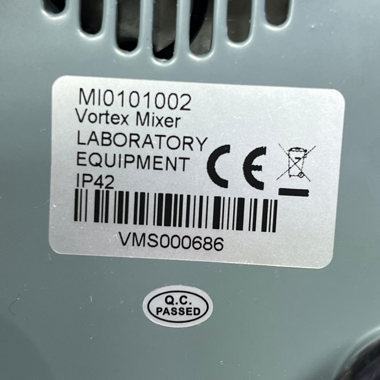 FOUR E'S Variable Speed Vortex Mixer Aluminum Housing 0-3000RPM MI0101002 (Used)