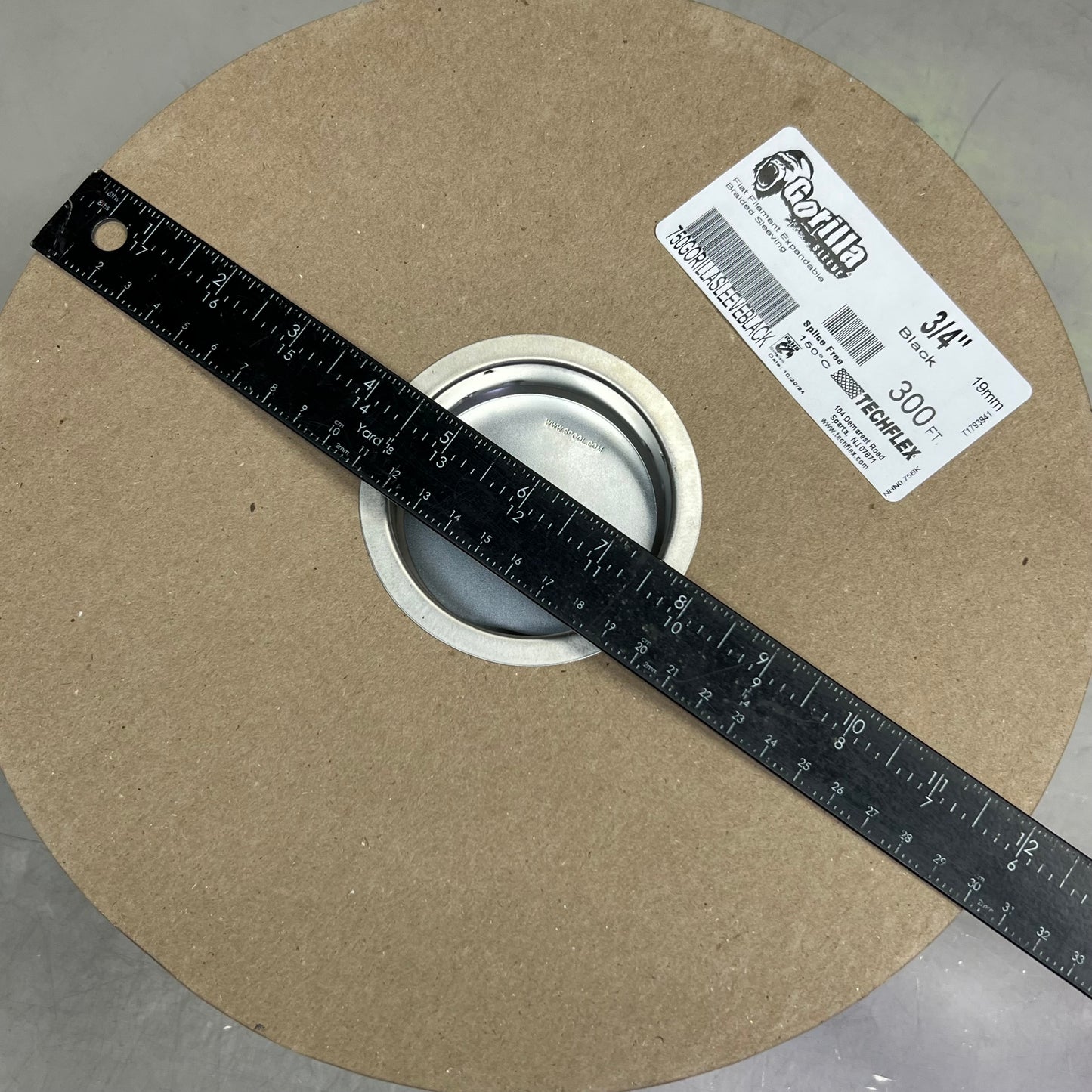 GORILLA Flat Filament Expandable Braided Sleeving Sz 300 ft x 3/4", Black