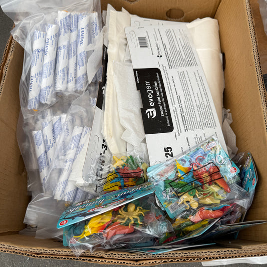 ZA@ Pallet of MIXED XL Vinyl Gloves, Mousepads, Ocean Creatures, $100 Currency Bands, Tampons, Pregnancy Tests, & MORE! (AS-IS)