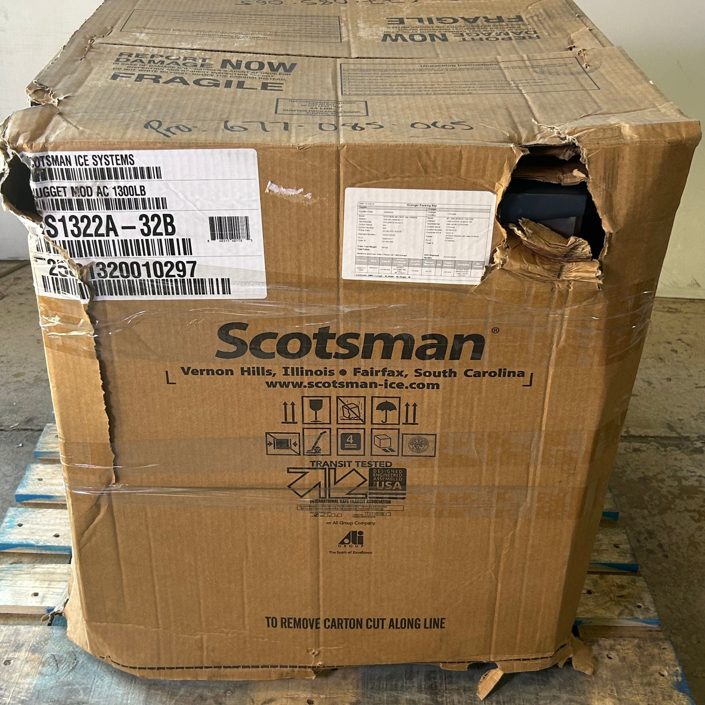 SCOTSMAN Prodigy Plus Nugget Style Ice Maker 27"x22.9"x24" NS1322A-32 (As-Is Damaged, See Images)