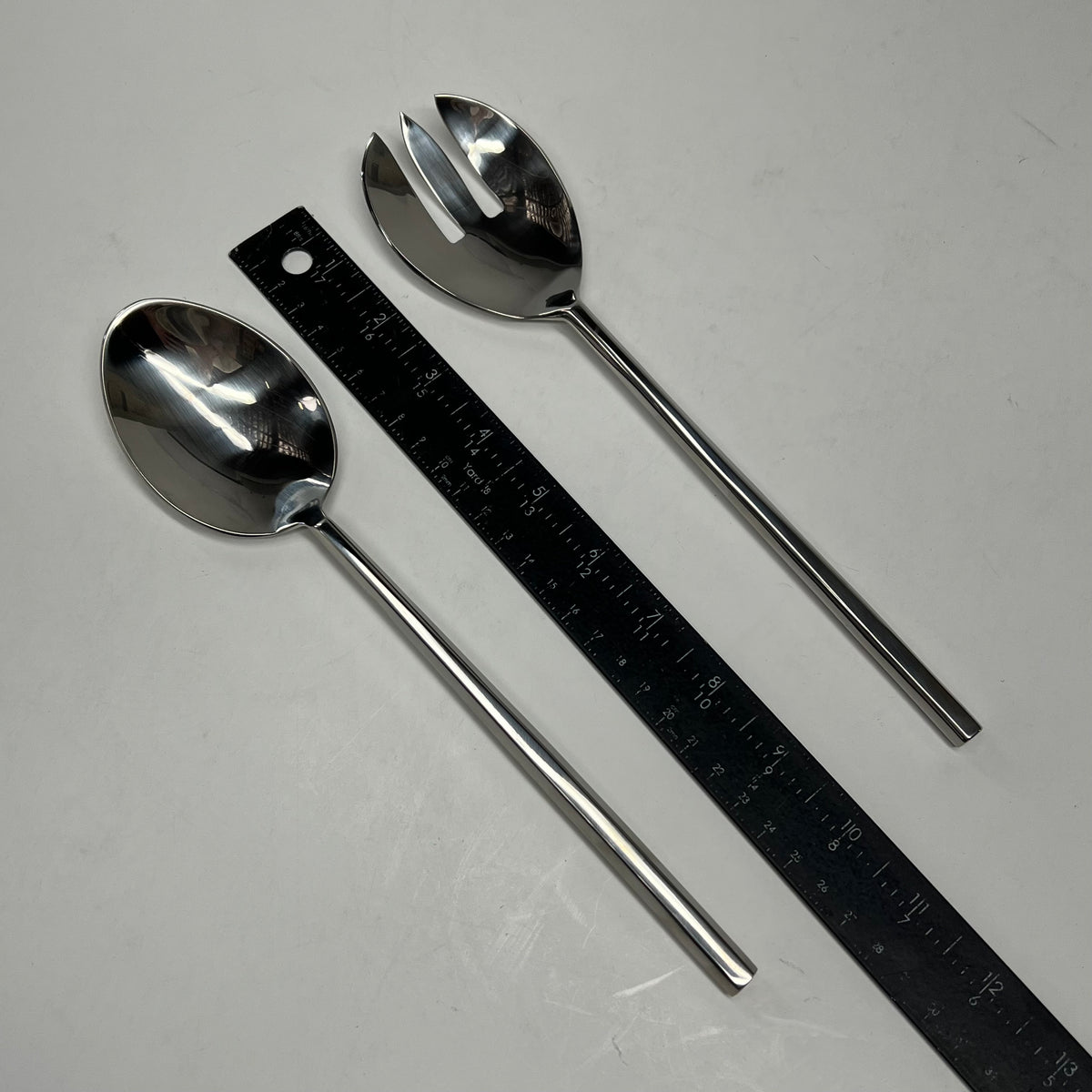 BLUE PHEASANT Gwen Serving Set Sleek & Chic Polished Silver FLTGWEN-PSL-SST