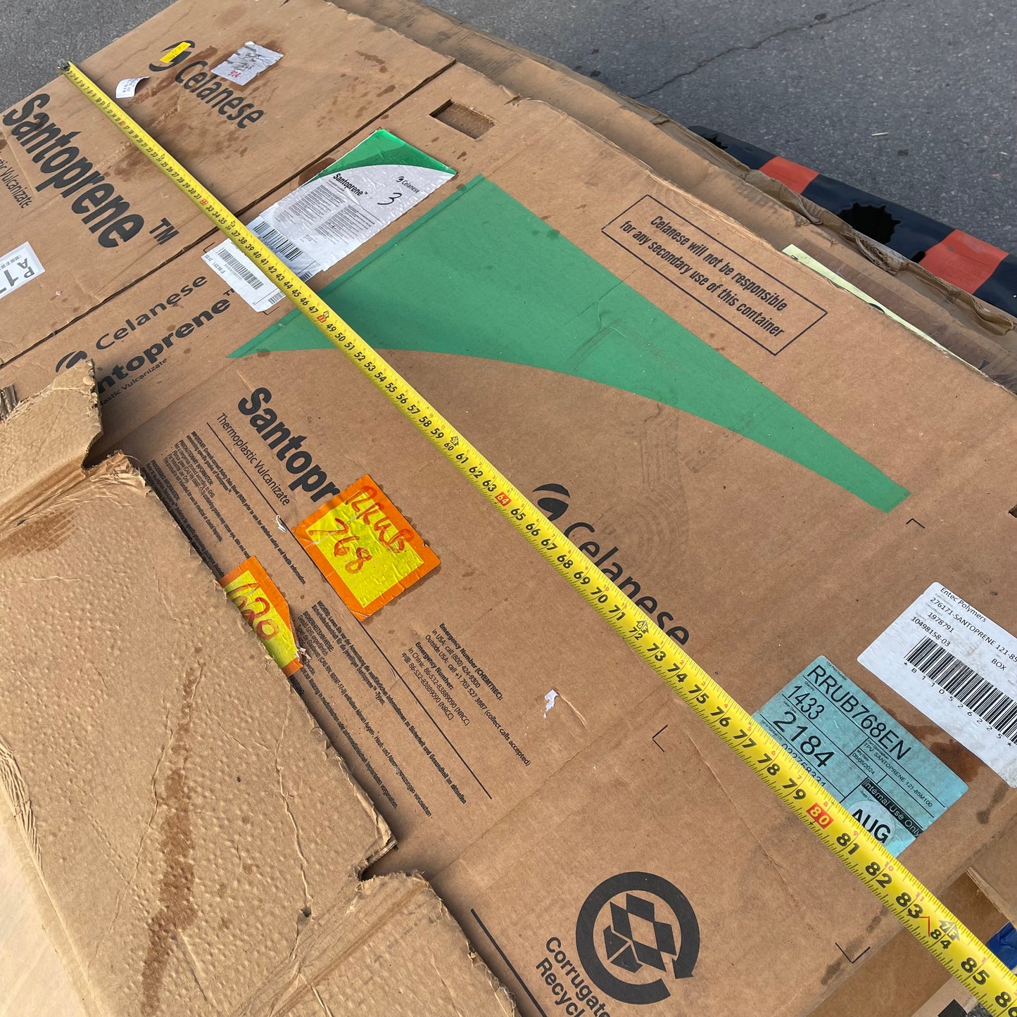 ZA@ Pallet of MIXED Gaylord Boxes (AS-IS)(A)