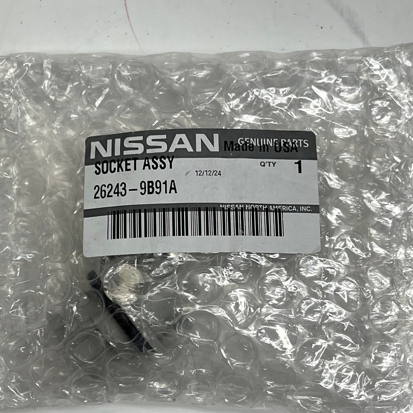 NISSAN Genuine OEM Socket Assy Turn Signal Light Socket 26243-9B91A
