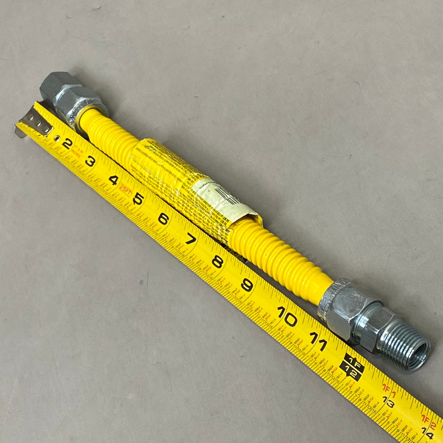 BRASSCRAFT ProCoated Stainless Steel Gas Connector 5/8"ODX1.2"IDx12" Yellow CSSC54