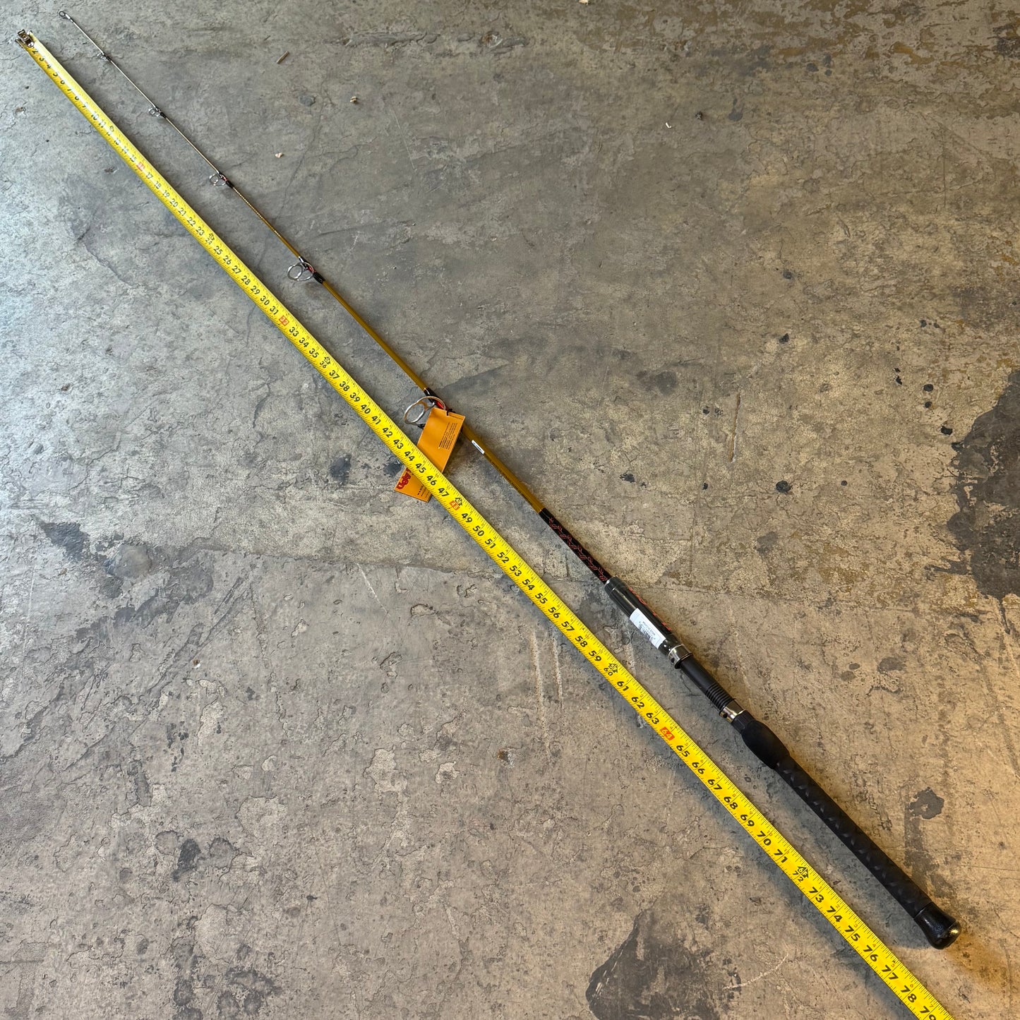 UGLY STIK 6'6" Medium Heavy Fishing Rod - 12-30 lb. Line, 3/4-4 oz. Lure 01A26CM